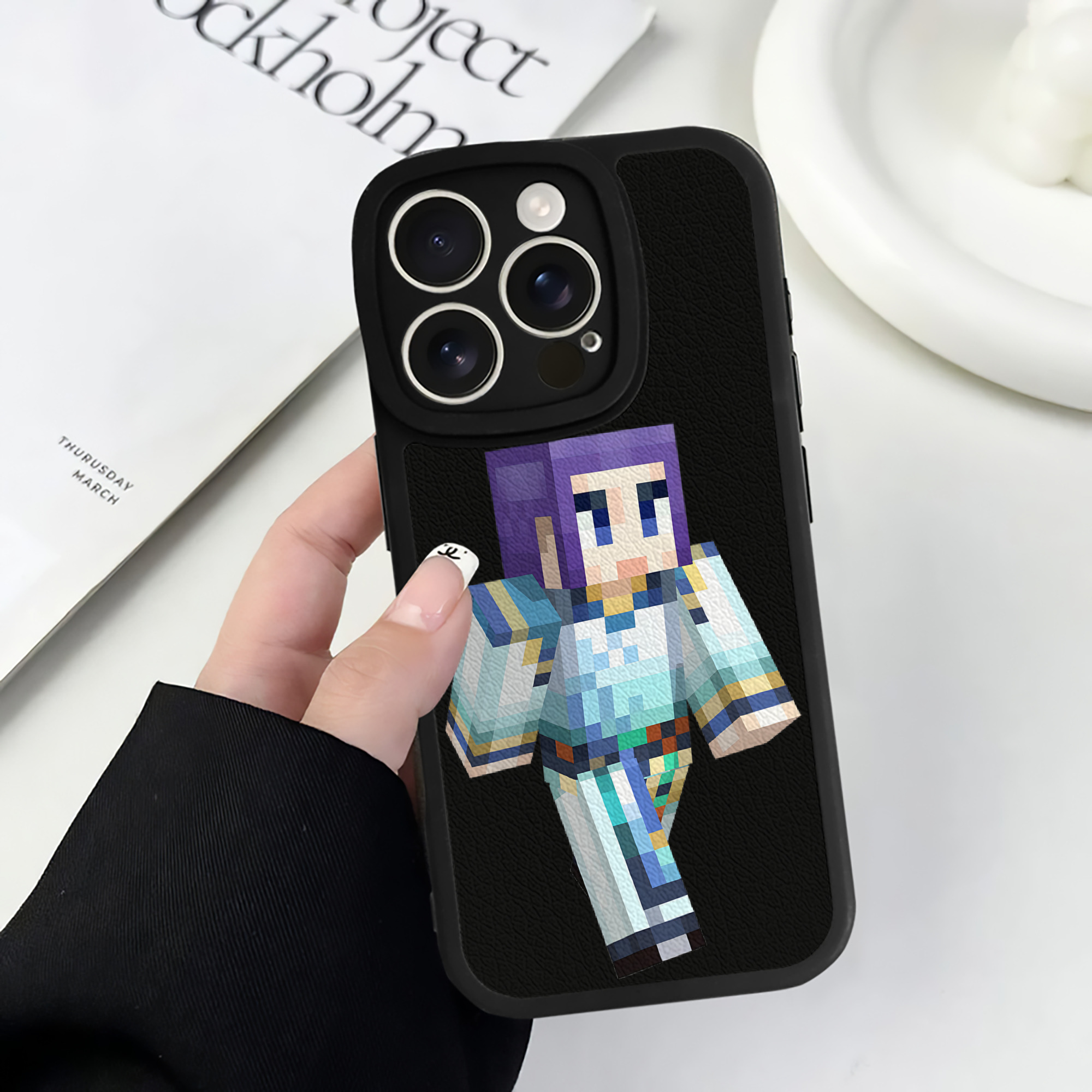 （画像用） マインクラフト ブロックの世界 Minecraft MC Block world 【iPhone 16シリーズ対応】シリコンスマホケース（レザー調） 材質：シリコン